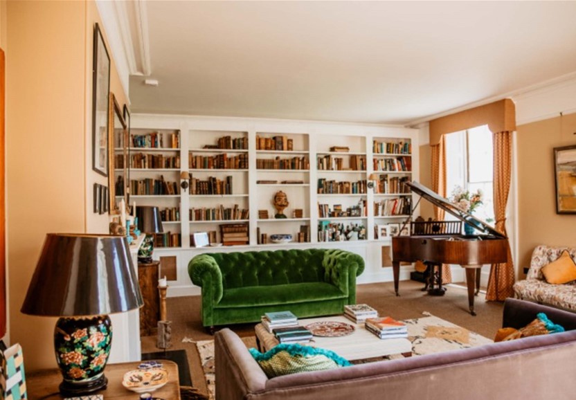 ECLocations's tweet image. Dreaming of sunny summer days now the nights are drawing in. #BKH491 has so much charm all year round, we love this beautiful shoot and stay location in Norfolk.⁠

View the full location here: bit.ly/3jDmBjJ