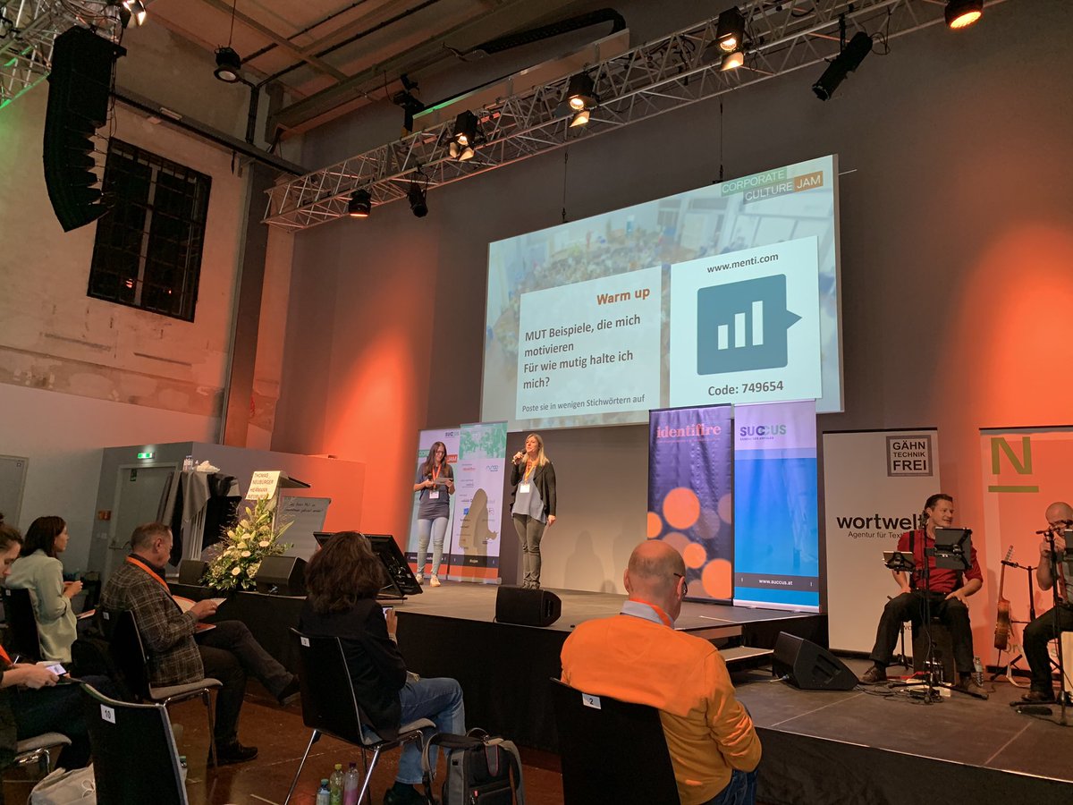 Los geht’s! Wir sind mutig und wir freuen uns auf zwei spannende Tage zum Thema Mut Treibstoffder Transformation #ccjam