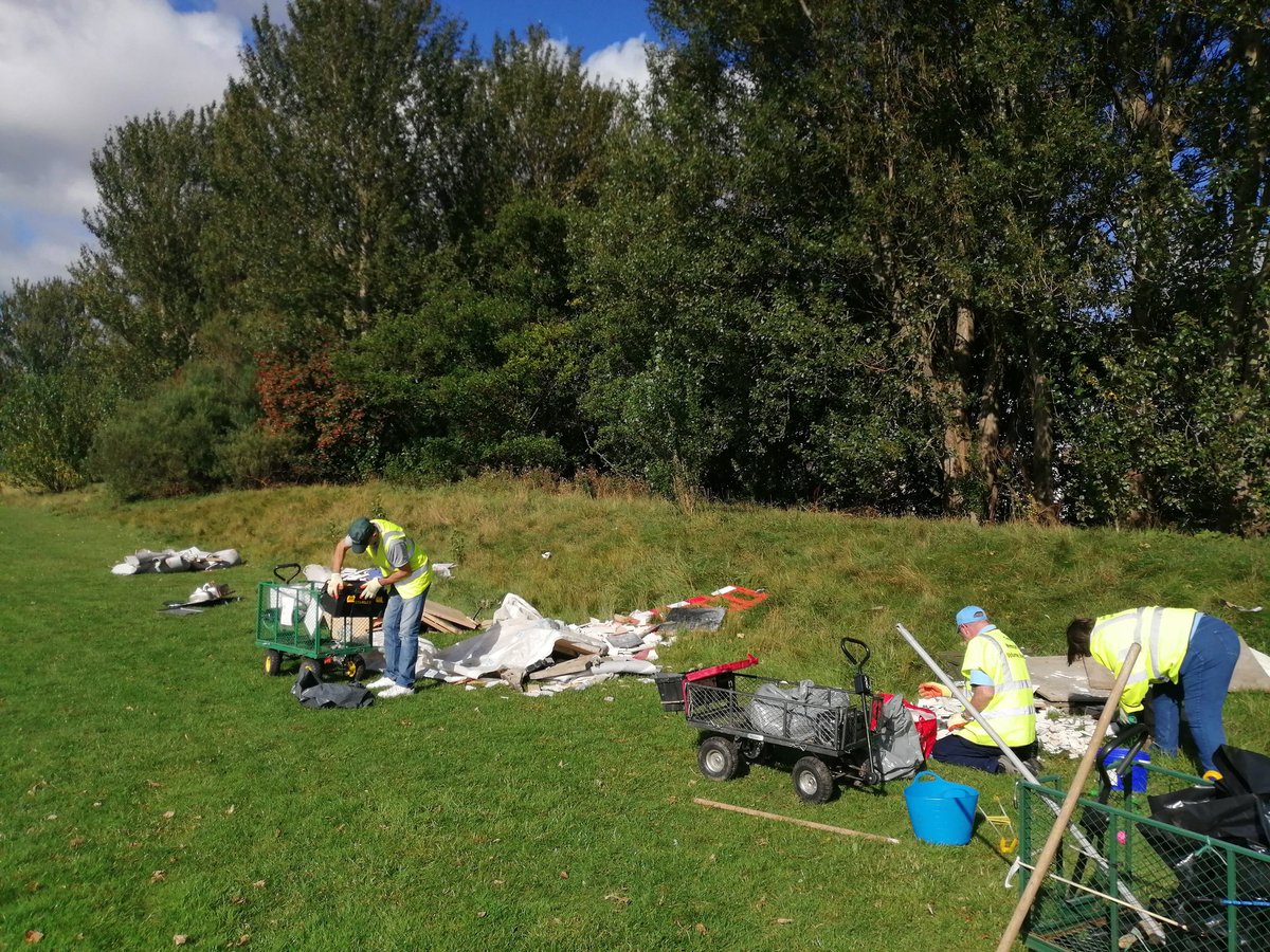 The fly tipping on the park has increased over the last month, our dedicated team refuse to let it spoil our beautiful park