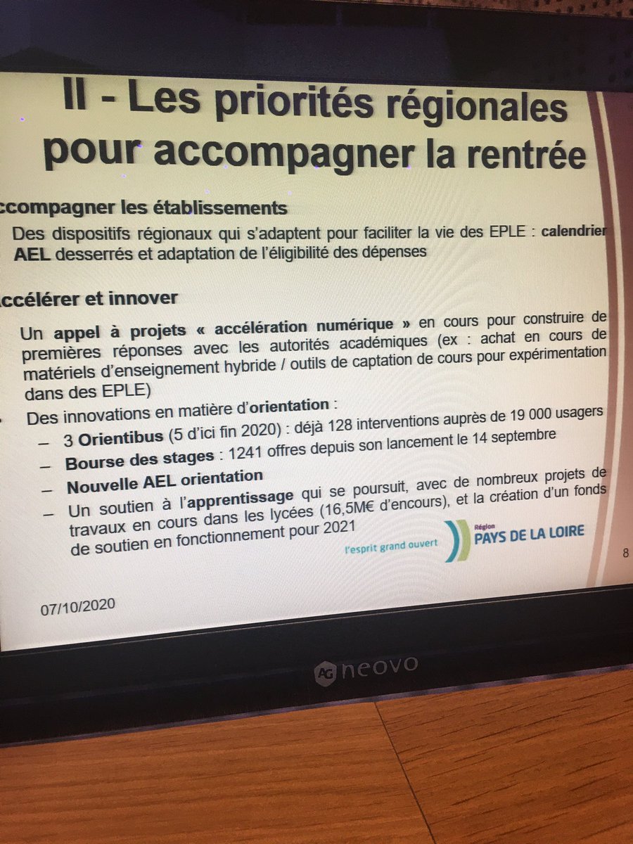 AldoFOSCHIA's tweet photo. Présentation des principales mesures d’aide de la Région @paysdelaloire aux lycées par @C_MORANCAIS et @Antoine_Chereau. 
Accompagnement diversifié et pragmatique au bénéfice des lycéens  de l’@EnsCatho.
Actualisation des AEL portées par @isabelleleroy4 https://t.co/L5wbw1BcnX