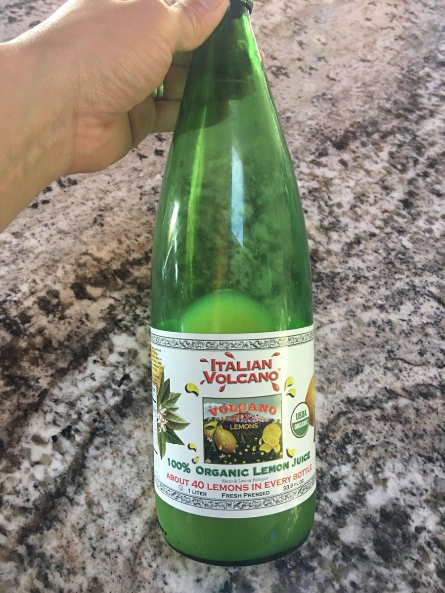 EHealthOnline2's tweet photo. Eating lemon or drinking it is always beneficial for our body. Because it helps us fight a lot of germs.
https://t.co/2YVp5Ir61z
#lemon #italianlemon #italian #italianjuice #italianlemonjuice #lemonjuice #drink #health #juice https://t.co/NROcdWRxH3