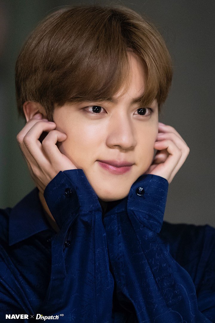 elemah95's tweet photo. #BTS #방탄소년단 #Dispatch #NaverxDispatch #KIMSEOKJIN @BTS_twt https://t.co/bet7ZlWuTG