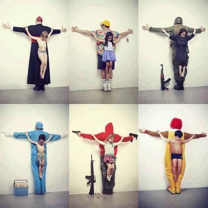 Katarzy26759412's tweet photo. La imagen que está causando polémica en las redes sociales 
*La primera imagen se refiere a la pedofilia en el Vaticano
*La segunda imagen se refiere al abuso infantil en el Turismo de Tailandia
*La tercera imagen se refiere a la guerra en el país de Siria. https://t.co/z96IZOCfve