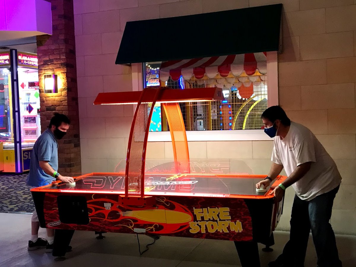 iPlay_America's tweet image. 🕹Weekly Arcade Promotions🕹
Wednesday: 1/2 price games
Thursday: 2X your arcade points 
EVERYDAY: FREE unlimited video games with the purchase of a $20 game card!

Learn more: bit.ly/33PDimE