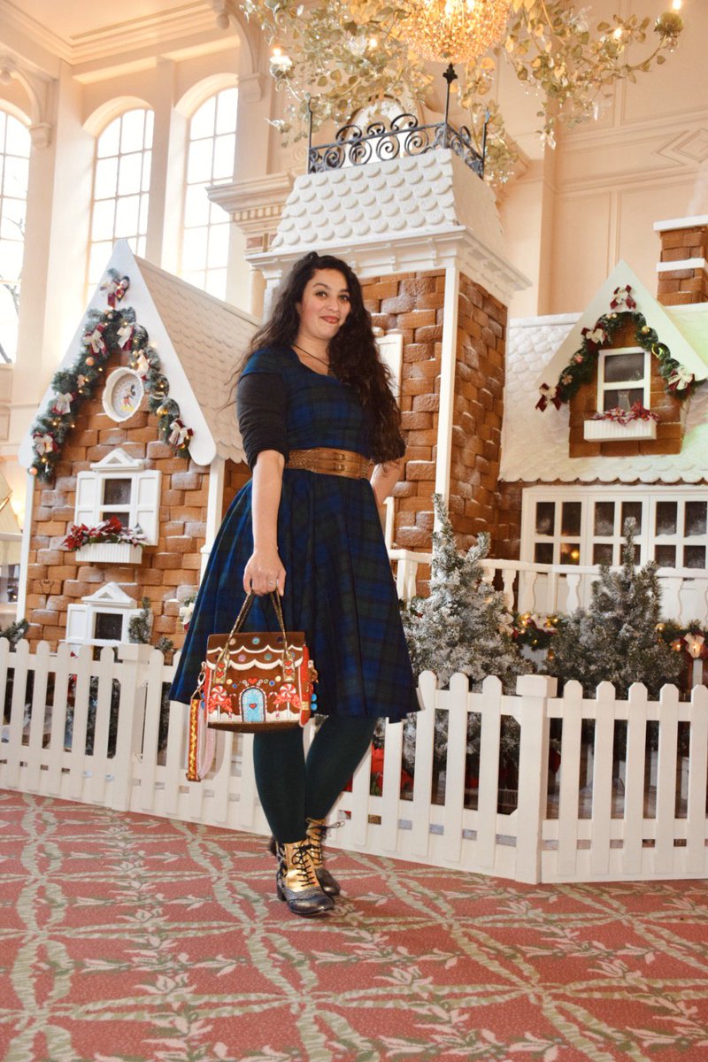 Day 7 of 31 of my « a dress a day keeps the blues away  » : Aberdeen by  @HellBunny !