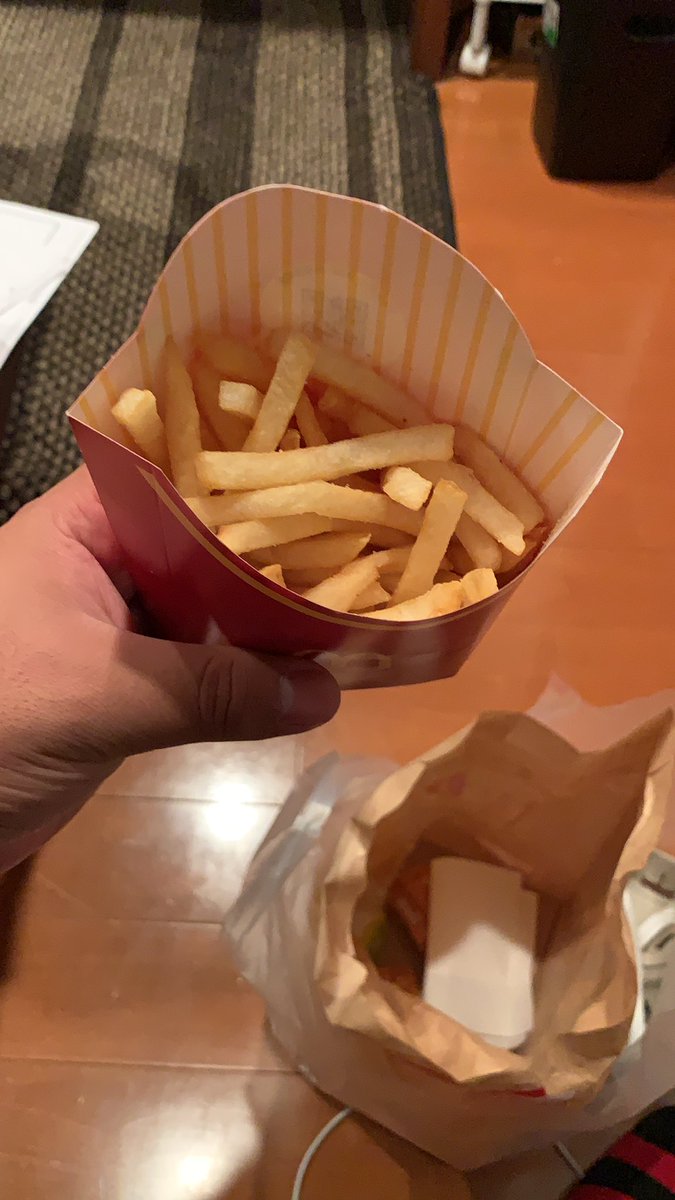 ガッキー Gacky マックはミス多いから 必ず持ち帰る前に確認するようにしてるわ