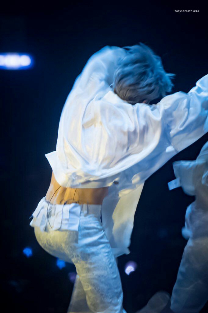 When i say Jimin's butt is actually perfect.