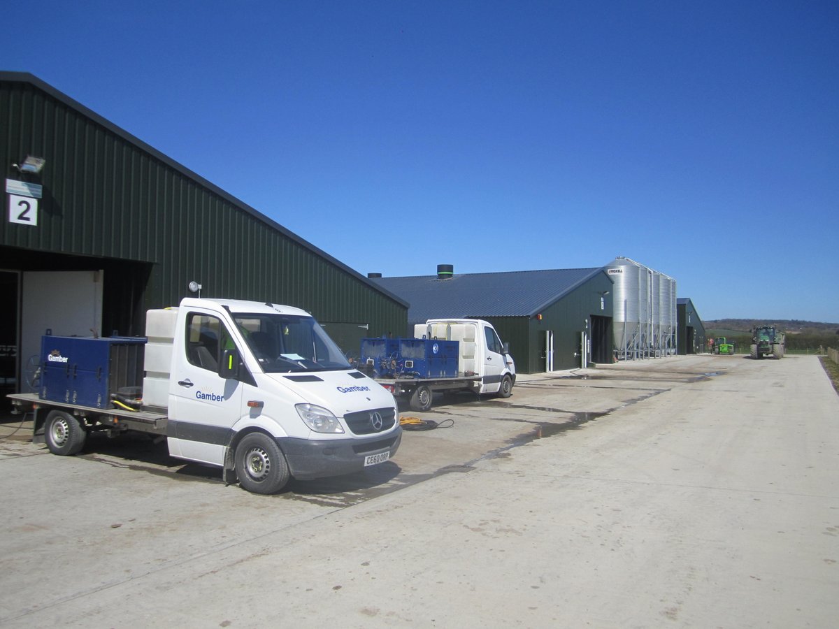 GamberProduce's tweet photo. Washing poultry sheds https://t.co/N2uT1Zw0ud
