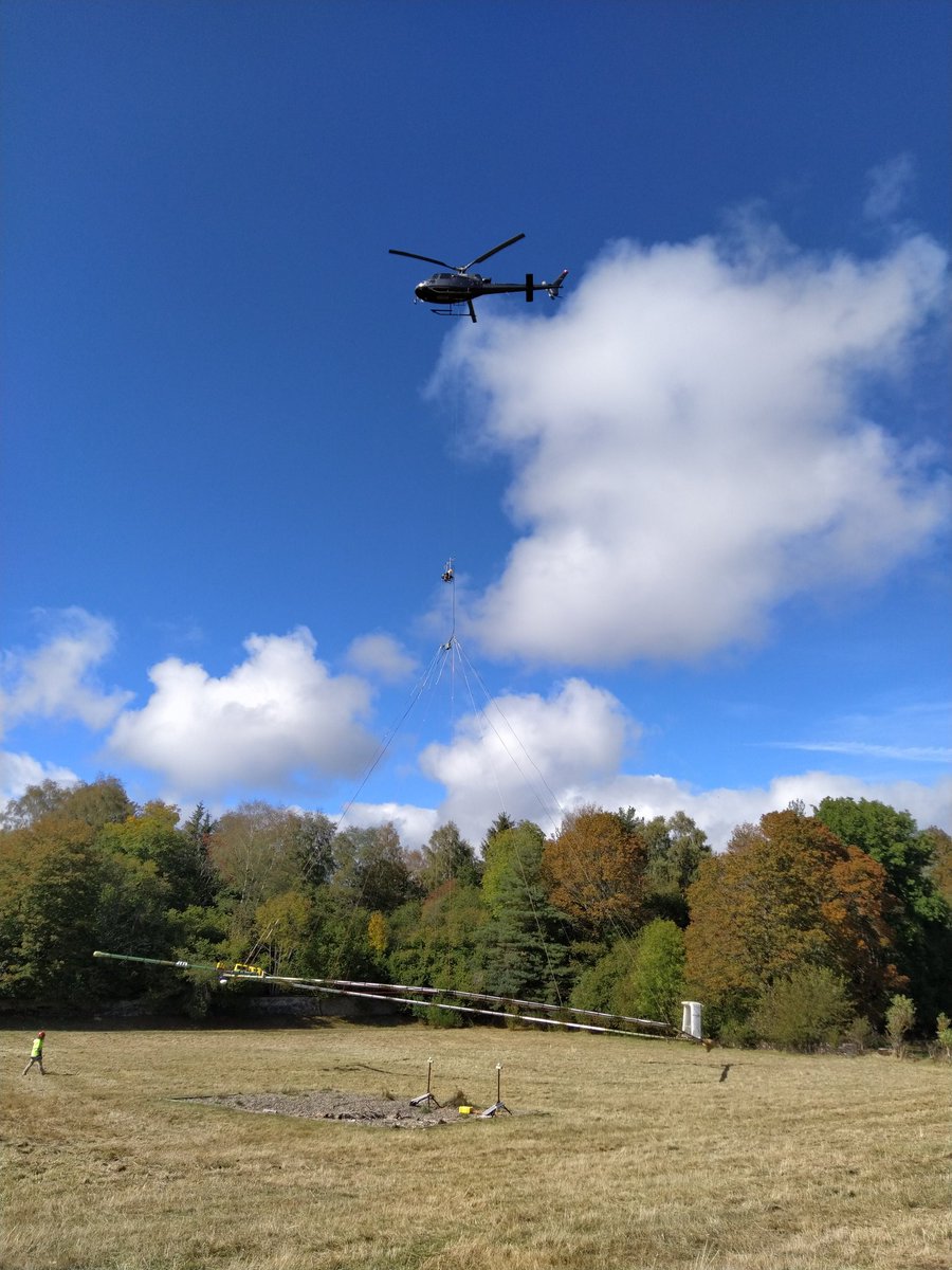RaingeardA's tweet photo. Démarrage d'une nouvelle campagne d'acquisition de géophysique du @BRGM_fr en Auvergne, au Nord de la chaîne des Puys. https://t.co/PmpxINQzdd