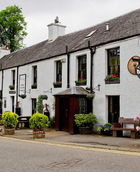 We've just redesigned the website for the fabulous <a href="/FallsofDochart/">Falls of Dochart Inn</a>
A family run, traditional Inn nestled in unspoilt, breathtaking landscapes of Loch Lomond &amp; Trossachs National Park. Do take a look at their website to learn all about them: ecs.page.link/KPyzD
#visitscotland