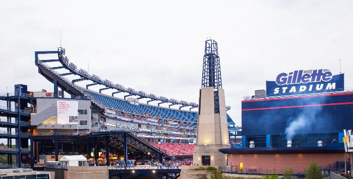 StadiaMagazine's tweet image. Gillette Stadium and AT&amp;amp;T Stadium provide mobile lockers for fans dlvr.it/Rj7Lx0