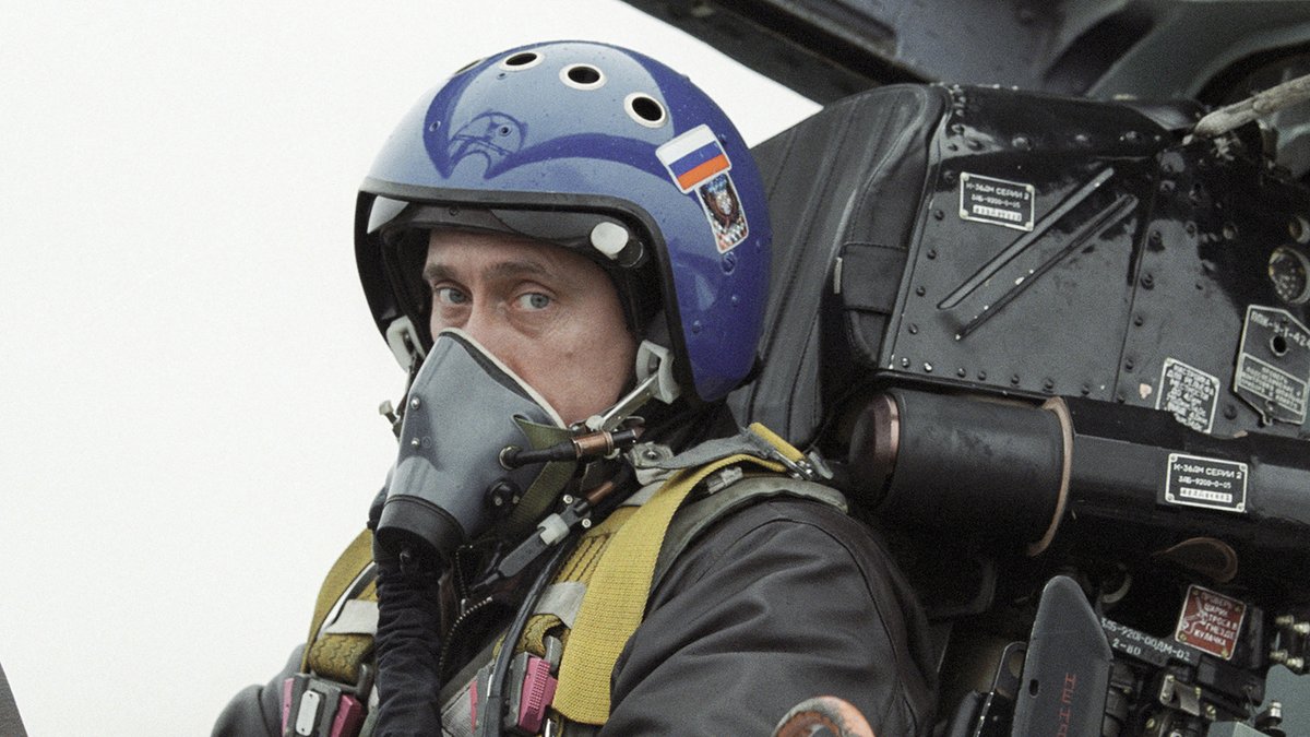 🎈 Hoy el Presidente de #Rusia 🇷🇺, Vladímir #Putin, celebra su cumpleaños. Nos sumamos a felicitaciones! 🥳