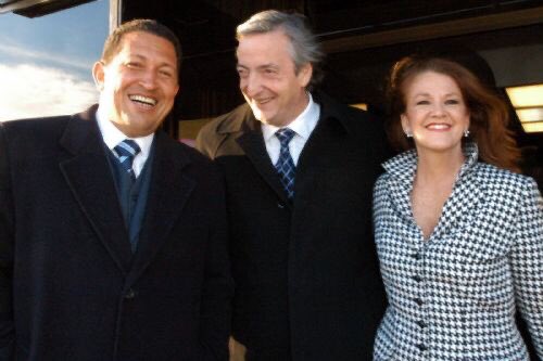 FBuenAbad's tweet photo. Con la renuncia de Alícia Castro @AliciaCastroAR como embajadora argentina en Rusia, no se plantea una “ruptura”, se plantea la importancia de la Diplomacia de los Pueblos; se plantea la importancia de la soberanía y la urgencia de la unidad en la diversidad. No confundirse. https://t.co/hD1K4tYbna