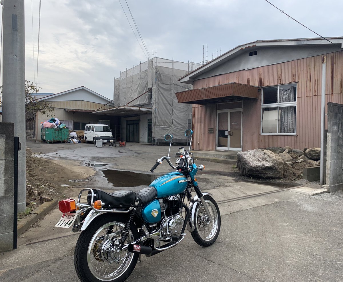 ppaphawk2's tweet photo. バブの直管ってなんでこんな
気持ちいんだろ
#バブ
#ホーク2
#CB400T https://t.co/qrEyPHAbit