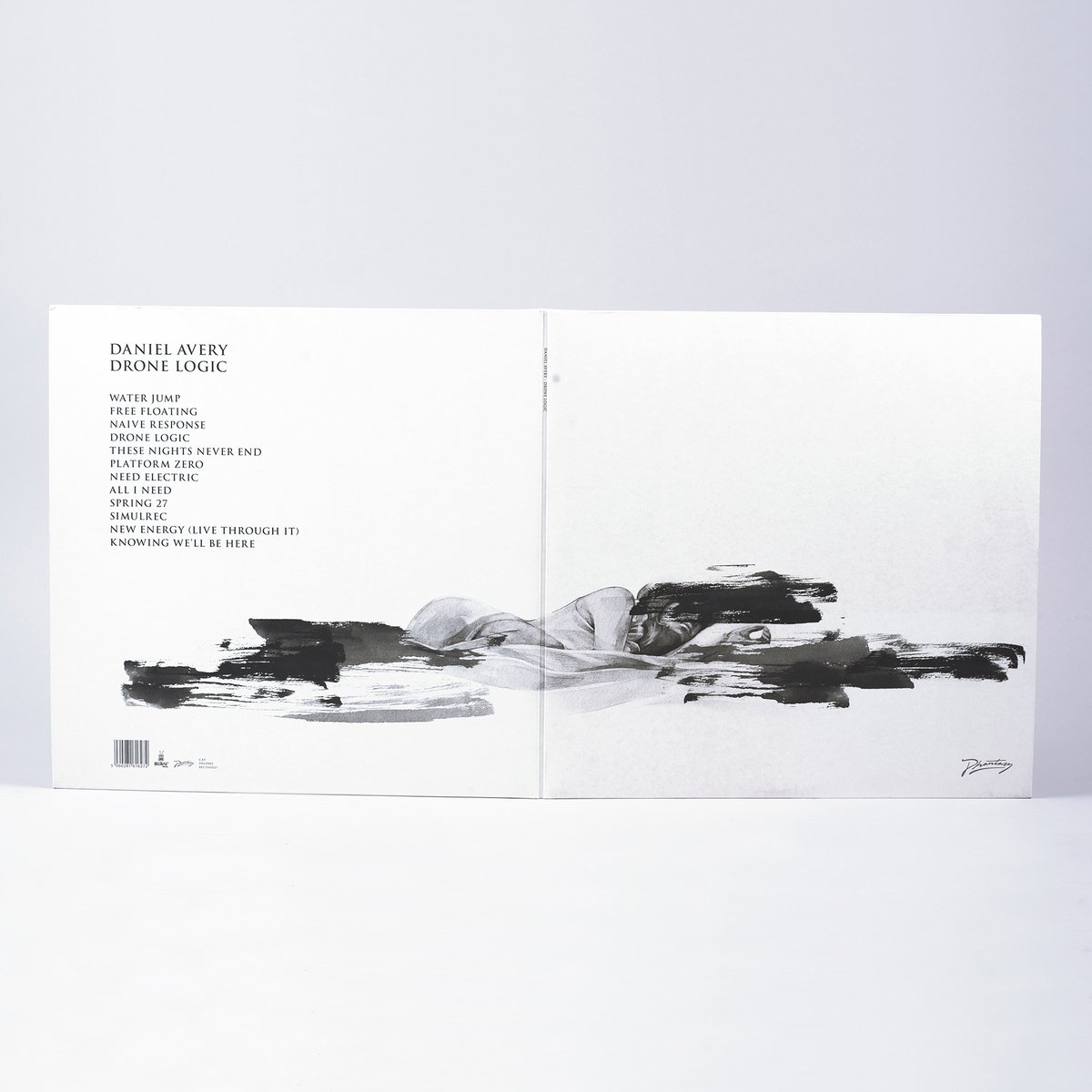 phantasysound's tweet photo. Celebrating the 7th anniversary of @danielmarkavery's iconic debut album 'Drone Logic' 🎈

We have a few copies of the gatefold LP available on our web store, as well as in an album bundle alongside 'Song For Alpha’.

👉🏻 https://t.co/uto0ocXkFk https://t.co/DsxRmaLGzt