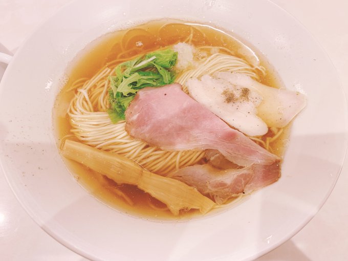 ラーメン食べたんご〜美味しかったんご〜 