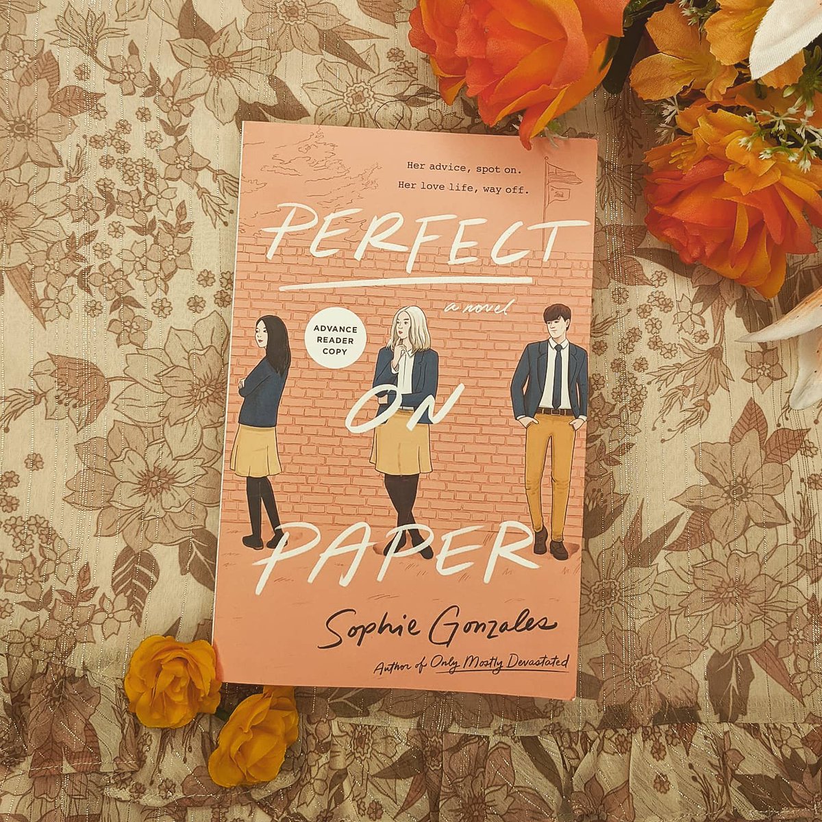 sgonzalesauthor's tweet image. GIVEAWAY!

I&apos;ve been inspired by the Fall vibes on my feed to run the 1st POP Giveaway🍂🍁🍂

Follow + RT to enter to win a signed arc of PERFECT ON PAPER, about a disaster bi who becomes a relationship coach for a guy trying to win his ex gf back.

Closes 11:59pm EST Sunday 11th