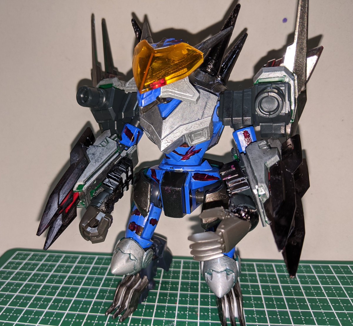 ショウマ 決闘者 俺は 最後まで生きるよ Neo アマゾン ダンボール戦機 仮面ライダーlbx 仮面ライダーアマゾンズ 武装という名の拘束具