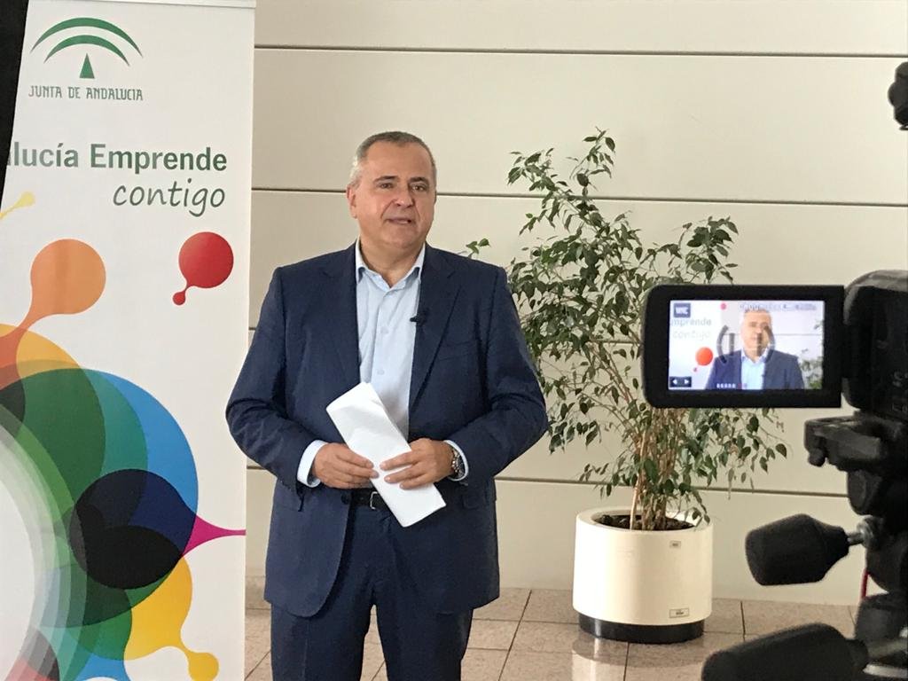 cadecordobaAE's tweet photo. 💥Conocemos fecha emisión 🎥 #Reportaje @emprendeTVE @jromero_tv @LuisOlivanTV 🔝🔝
🔥 Si quieres saber qué es #AmprendeLAB .. No te pierdas el programa!
📺 @ 24h_tve
⚡ Jueves 01:30 h. y Lunes 05:30 h.
⚡ Express: Miércoles 00:15 h. y Viernes 04:45 h.
🔴 https://t.co/roGdKCy2oX https://t.co/xClg36i5H6