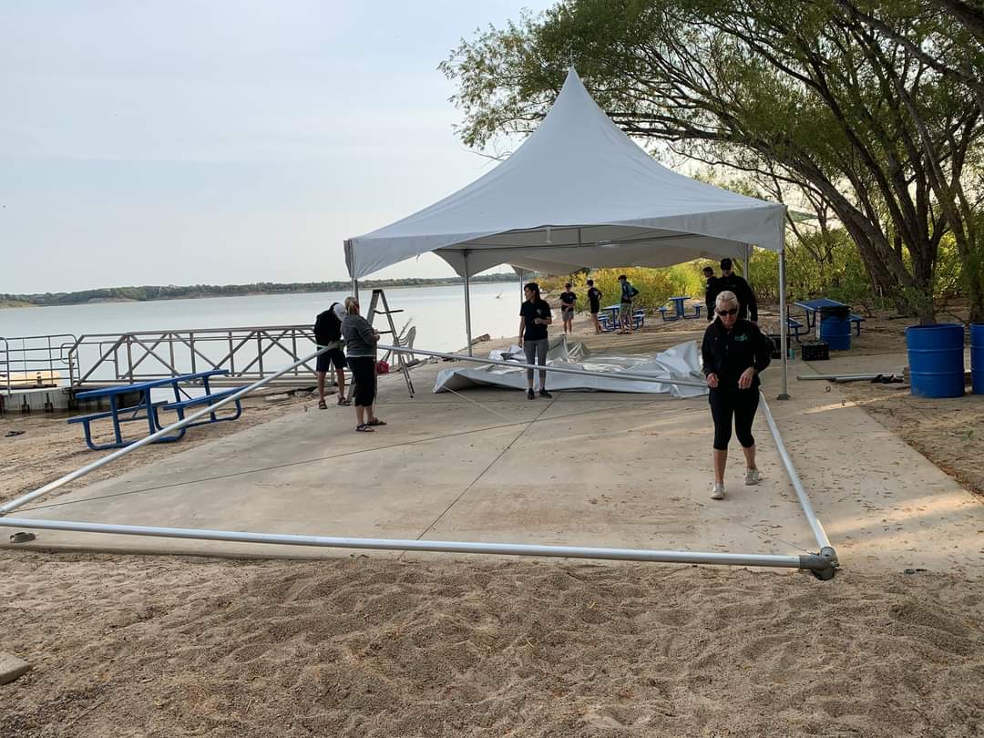 RISEAdaptive's tweet photo. RISE Volunteer Staff, @YMSLSouthlake &amp; @YMSLCoppell. This was really hard work, but everyone was up to the task! 10-3-2020

#teamrise #risevolunteers #risestaff #hardwork #foeverpays #adaptivesports #sitework #riseworkday #geterdone #greatkids #momworkedhard #kidswork #momswork https://t.co/SAgIcOuckW