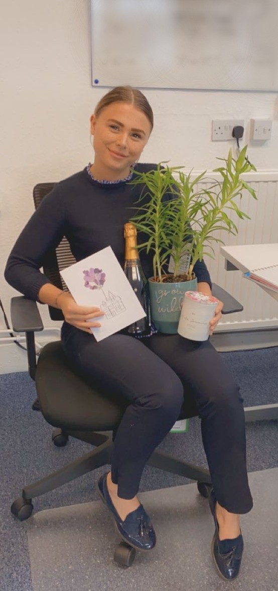 ISOQSL's tweet photo. Our Client Care Advisor, Megan, is moving house this week! #WorcestershireHour 🥳

To celebrate this, we got her a few little house warming presents... https://t.co/WaEttlPXQs https://t.co/gs0rFy0bjp