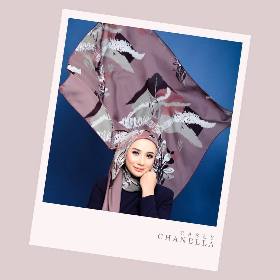 TCikfa's tweet image. Casey. Maaf kepada Yang bertanya , admin busy sedikit! Tapi..... Still Ada stock and design hot2 tau!!!! Siapa Yang Masih mencari tudung bawal antikedut / bawal fareha meh lekas pm sis♥️