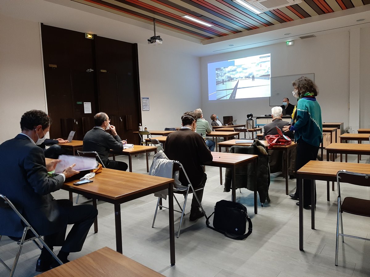 Esper_Algo's tweet image. Le séminaire de recherche &quot;Algorithmes et décision : enjeux anthropologiques, spirituels, éthiques et sociétaux&quot; est lancé!

Organisé avec @Centre_Sevres et @UNamur.

Merci Père Eric Charmentant, Père Alain Thomasset et Jérôme Perrin @groupe_renault pour la 1ère session.