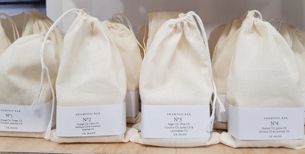 ClearwayPromoUK's tweet photo. Our new made to order Shampoo Bars are available in 8 different hair type formulas. Presented in a drawstring cotton bag &amp; branded with a cigar band.

The bars are made from biodegradable ingredients, they are vegan friendly &amp; are free from parabens, sulphates, PEG &amp; Plastic. https://t.co/7sJaJJ9pwZ