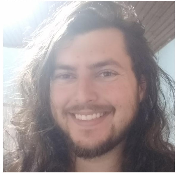 _renan182's tweet photo. Tiago de Souza, que amava jogar overwatch, foi assassinado esta semana ao defender a amiga de agressões do ex marido dela

UM VERDADEIRO HERÓI, sem mais 

@OverwatchBrasil pf nos ajude a prestar uma homenagem, ele amava o jogo de vocês 

huge F

(link abaixo para as assinaturas) https://t.co/ZeX7MtXrtx