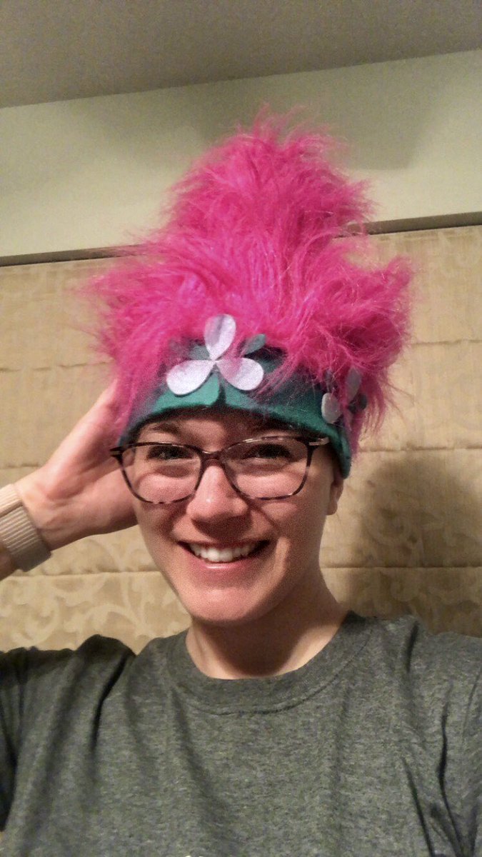 MadameJoyceJWMS's tweet photo. My oldest son didn’t like my idea for #CPSspiritweek. Instead he says that Poppy is the highest form of “fancy” because she’s a queen now #WarnerWay https://t.co/Tn8YtHhjTw