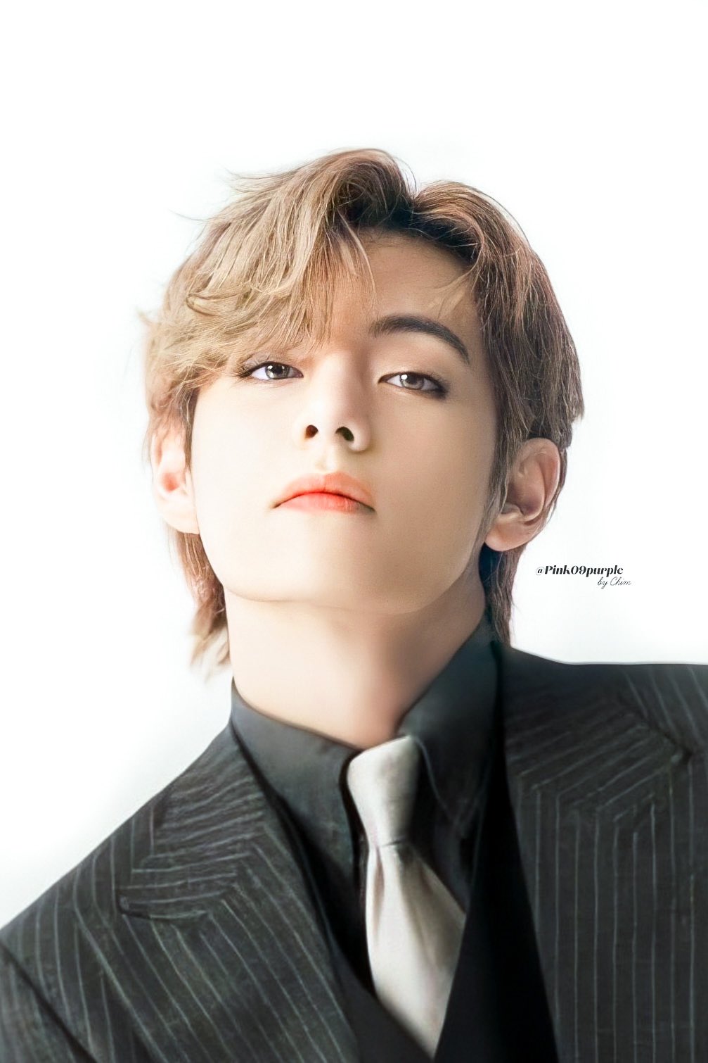 Twitter 上的 𝐂𝐡𝐢𝐦 ʲⁱᵐⁱⁿ Vcut Hd Edit For All Tae Lovers テテ 高画質にしました さっきソンムル企画が始まったのと センイル前でドタバタなので2枚だけになりますが よろしければどうぞ さすが神の子美しい 保存の際はrt