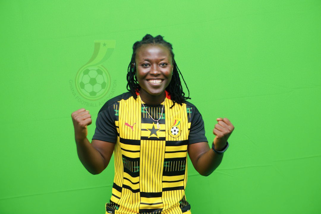 KPBJNROfficial's tweet image. Black Queens captain Elizabeth '@AmaPele10' Addo Looking Great in the new Ghana National Team kit!! #3Y3ADOM