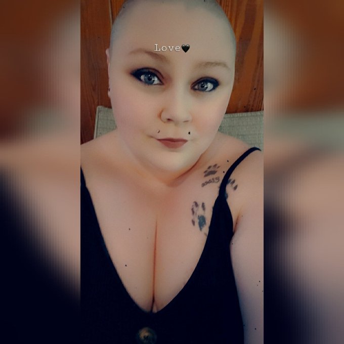 Snap takeover with @TheBBWBible today! 😁 https://t.co/SycJ0D7SF6<a class="tags" target="_blank" title="On Twitter" href="/?out=eyJ0eXAiOiJKV1QiLCJhbGciOiJIUzUxMiJ9.eyJpYXQiOjE3MjUzMTg1MTcsImlzcyI6InR3cG9ybnN0YXJzLmNvbSIsIm5iZiI6MTcyNTMxODUxNywiZXhwIjoxNzU2ODU0NTE3LCJyZWRpcmVjdF91cmwiOiJodHRwczovL3R3aXR0ZXIuY29tL1RoZUJCV0JpYmxlIn0.pThaImxvEbzcGlXKDud4C0Sx5st3SehsRkFV6T8OZvxos1-YeTM0385zwA9qL1Gvm1S88iHgZ7_Uz2_JLTdV-A">@TheBBWBible</a><a href="/tag/treatyourself"class="tags"><span>#treatyourself</span></a><a href="/tag/apclips"class="tags"><span>#apclips</span></a>
