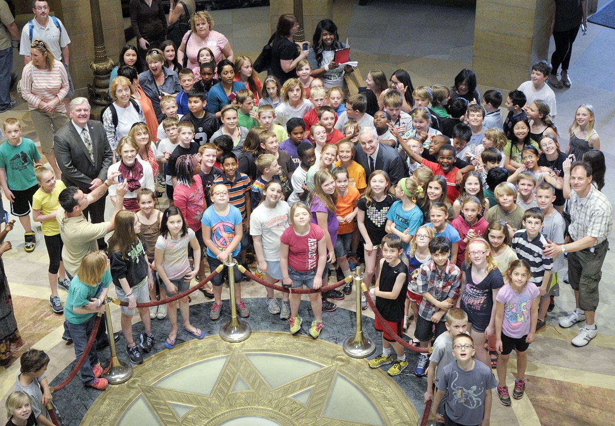 ClausenSenateMN's tweet photo. As a former educator, Senator Greg Clausen knows the importance of keeping children safe at school.  His successful Minnesota School Safety Center Bill provided funding for training and resources for schools to prepare, respond, mitigate and recover from all emergencies. https://t.co/D1DoXRHZLO