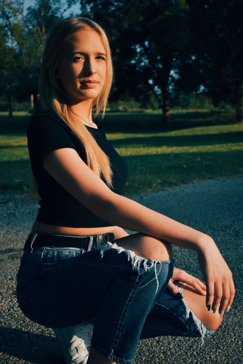 ShayleeHopkins's tweet photo. just another dreamer💫 https://t.co/QApBi3EpIS