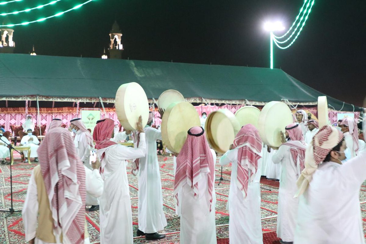 المهرجان في صور ..  #مهرجان_تمور_القويعية2  #خلاصنا_ذهب
 #القويعية #الرويضة #الجله #تبراك #الرين #الدوادمي #المزاحمية #ضرماء #الرياض