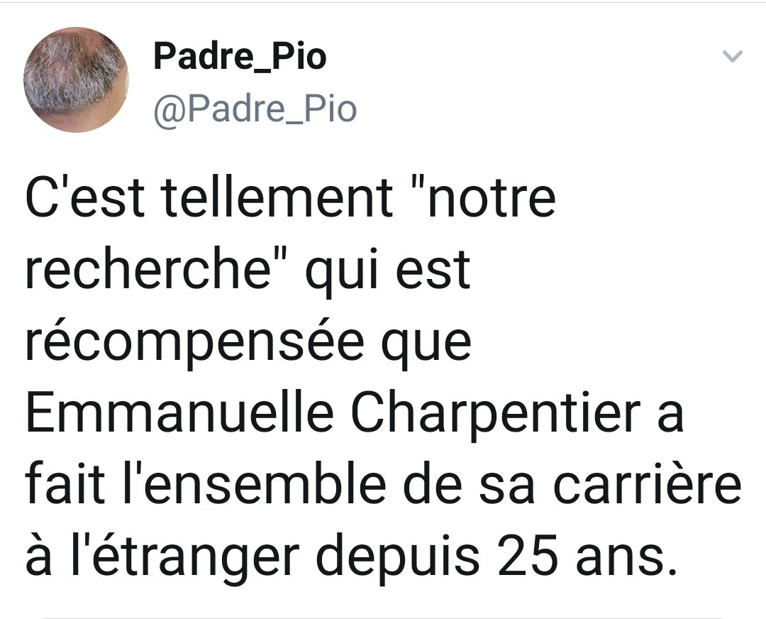 pbeyssac's tweet photo. Le malaise français en 3 tweets. https://t.co/hA2GhbY4Fb