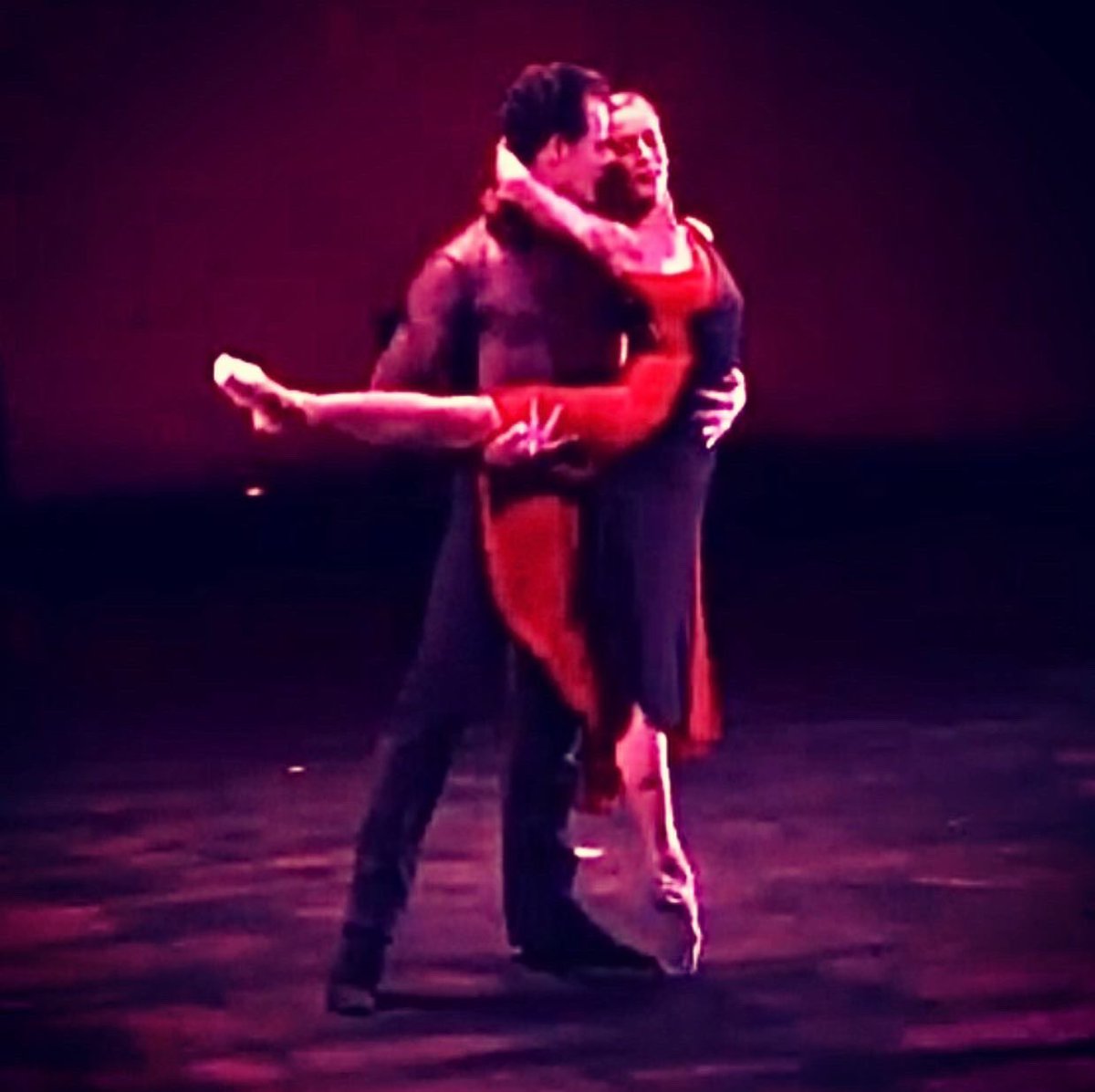 AtelierR_Umetsu's tweet image. @sonianboc Principal dancer with the @nationalballet performing at 
@ffdnorth 2020

Watch this performance on demand with unlimited access until Oct. 18 at
ffdnorth.com/program/2020-s…

👗 #atelierrosemarieumetsu