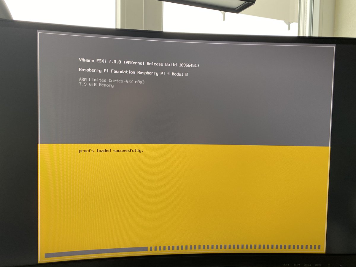 mastr79's tweet image. so here we go... @esxi_arm @VMwarevSphere @Raspberry_Pi #ESXionARM @VMware 🤩 @vmwflings #VMwareTAM