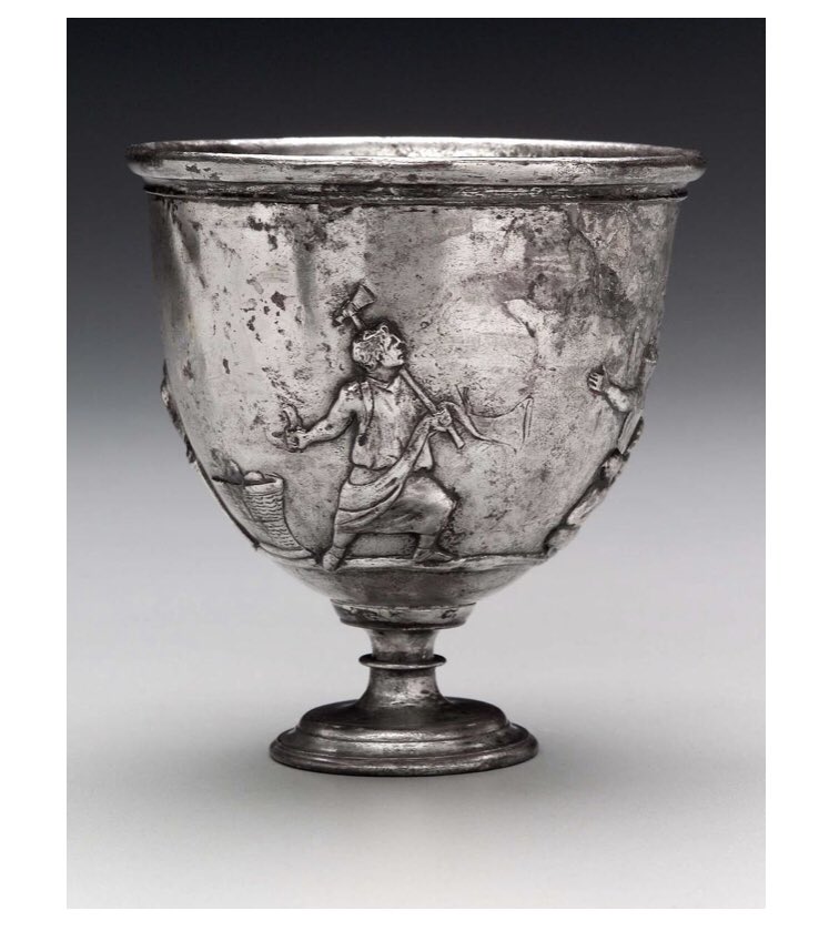 Oh crap, totally forgot this Roman silver cup found in Meroe as well, more evidence of multicultural interactions (s/o to my art historian roomie who specializes in Roman silver for sending me this): https://collections.mfa.org/objects/145865 