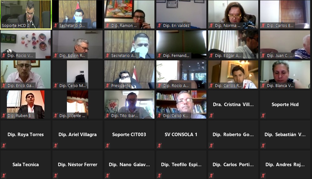 Radiocamarapy's tweet photo. #SesiónOrdinariaHCD 

Desarrollo de la sesión ordinaria de la Cámara de @DiputadosPy 

✅Se sesiona en modalidad presencial 👤 y virtual 🖥️

#ENVIVO 

@Radiocamarapy @tvcamarapy https://t.co/QbkN4Homkp