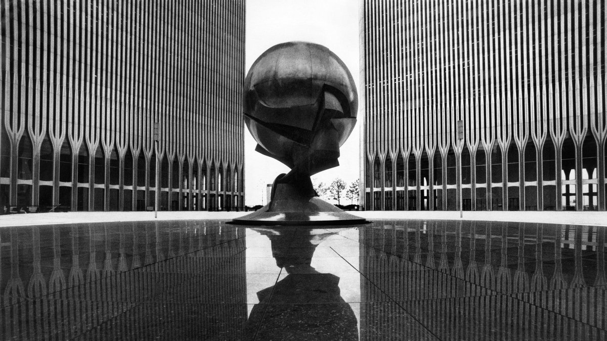 Many occult researchers claim the Twin Towers were supposed to represent the Twin Pillars. There even used to be a statue called The Sphere placed in between them, making the buildings resemble the 101 Gateway.