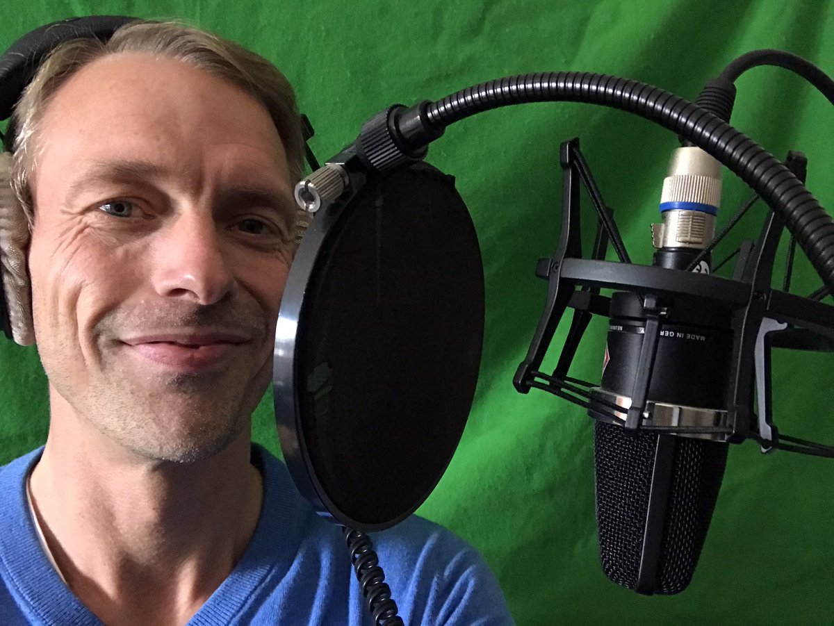 Heute mal Aufnahmen für Timbers Virtual Overtone Choir. Es war mir eine Freude. #bass2 #obertonchor #gesangsaufnahme #studiodaheim