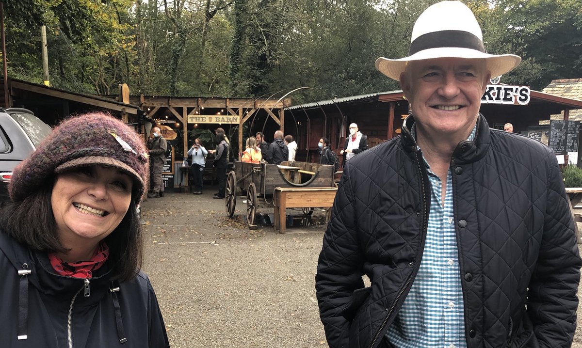 Spent today filming with this lovely chap #cancook ⁦<a href="/Rick_Stein/">Rick Stein</a>⁩