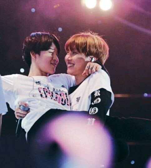 Jimin & hobi  just adore their bond. It’s so warm and close and familiar. They’re very similar and adorable. Two suns.