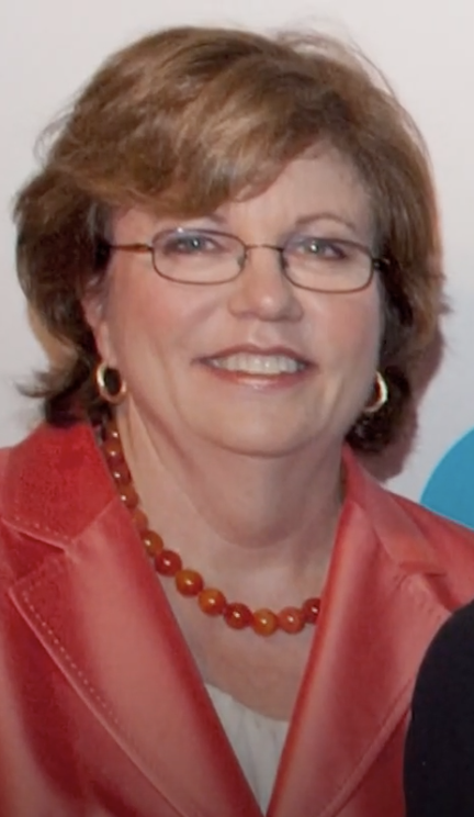 KelemenCari's tweet photo. Meet tonight's VP Debate moderator, Susan Page. Oh and it looks like she has a book out, too. ๐๐ป https://t.co/PxWrmM8BQM