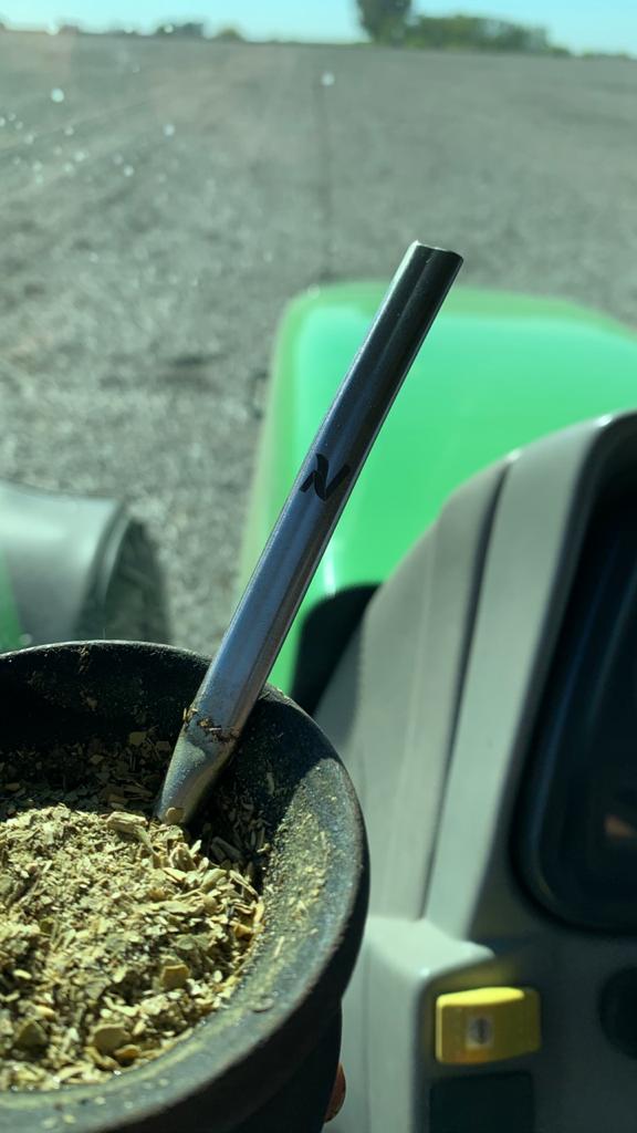 Javierguiotto1's tweet photo. Gracias @NutrienFrenchAR 
@stinesemillas y mil gracias  Florentina 💪💪🌽🌽🌾
@Giseguiotto 
@yesiguiotto 
@marcos5381 https://t.co/hgVCu8n9CO