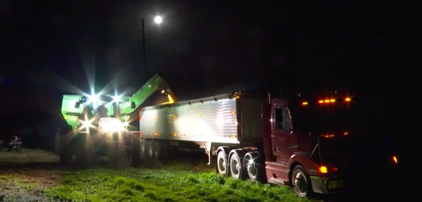 AgDayTV's tweet photo. I-80 Harvest Tour: Reaping Rewards Under a Nebraska Full Moon

In this week’s I-80 Harvest Tour, AgDay national reporter, @BetsyJibben, heads just an hour west in Nebraska as two brothers harvest soybeans at twilight. 

https://t.co/gaFZMqMIDr https://t.co/oCy7K2cCRe