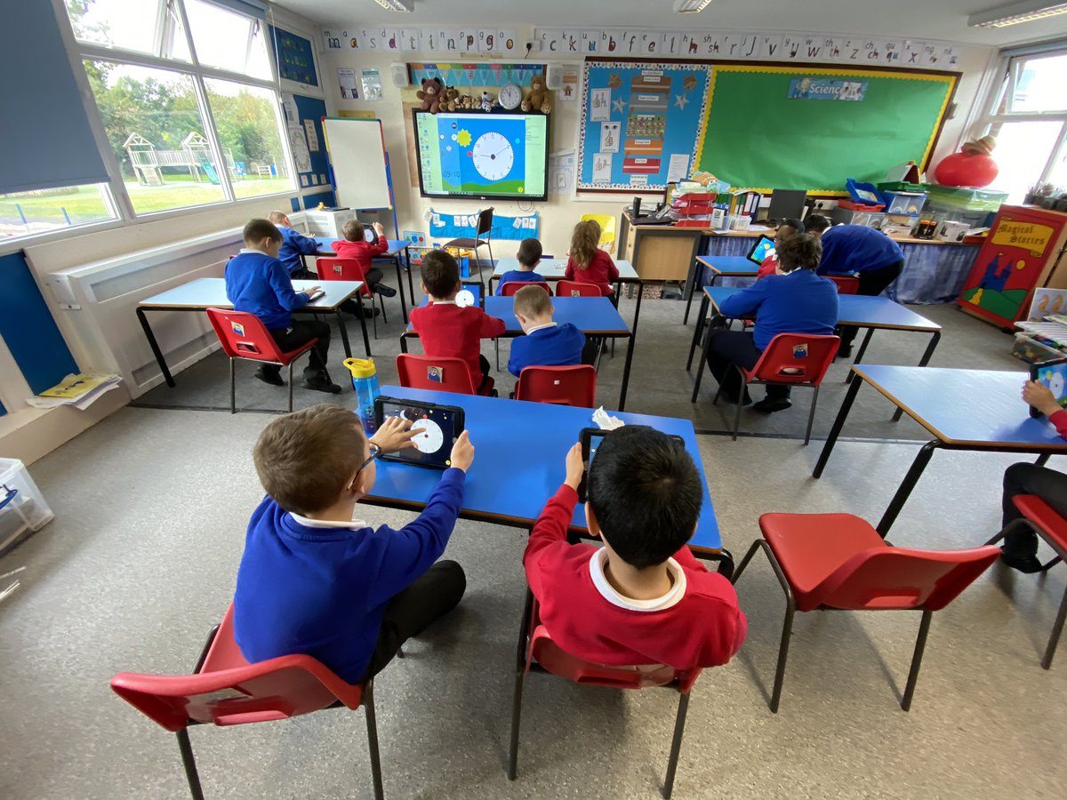 AmarjitMarva's tweet image. #simplylearning time app. Great application for learning time. Thanks to @JacobWoolcock smashing apps where I discovered it. #AppleTeacher #SEN