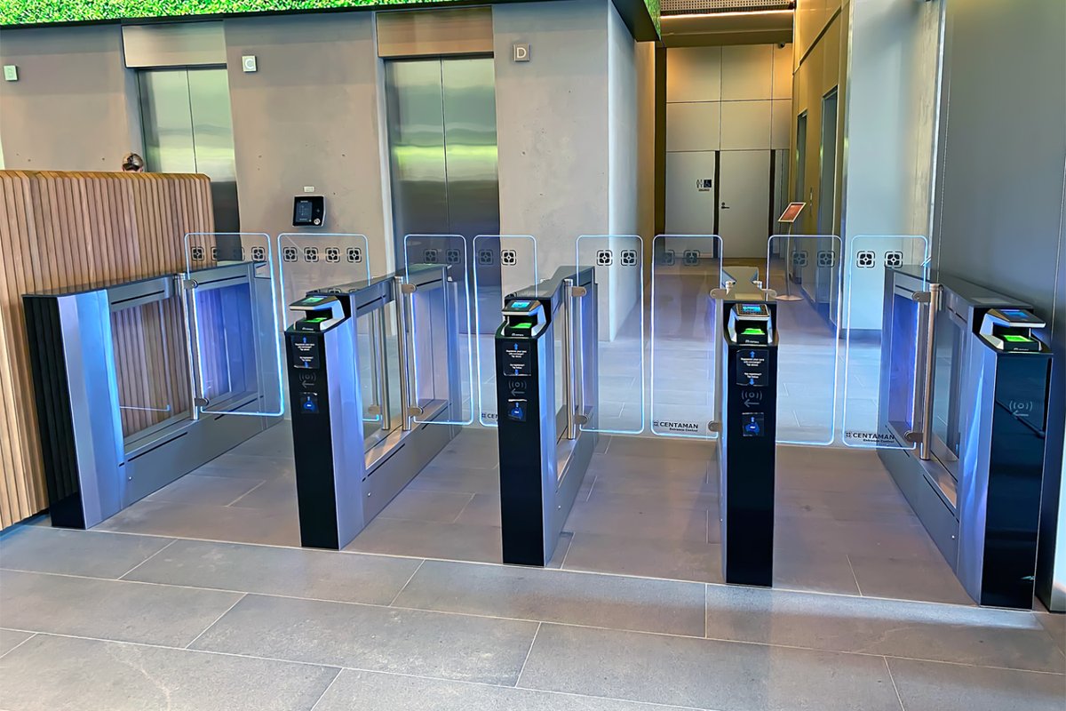 Meesons's tweet image. Meesons have integrated a wide range of contactless solutions with Speed Gates and Security Portals. View how @IdemiaGroup contactless MorphoWave reader has been integrated into this Speed Gate entrance solution

#contactlesssolutions #entrancecontrol #speedgates #biometrics